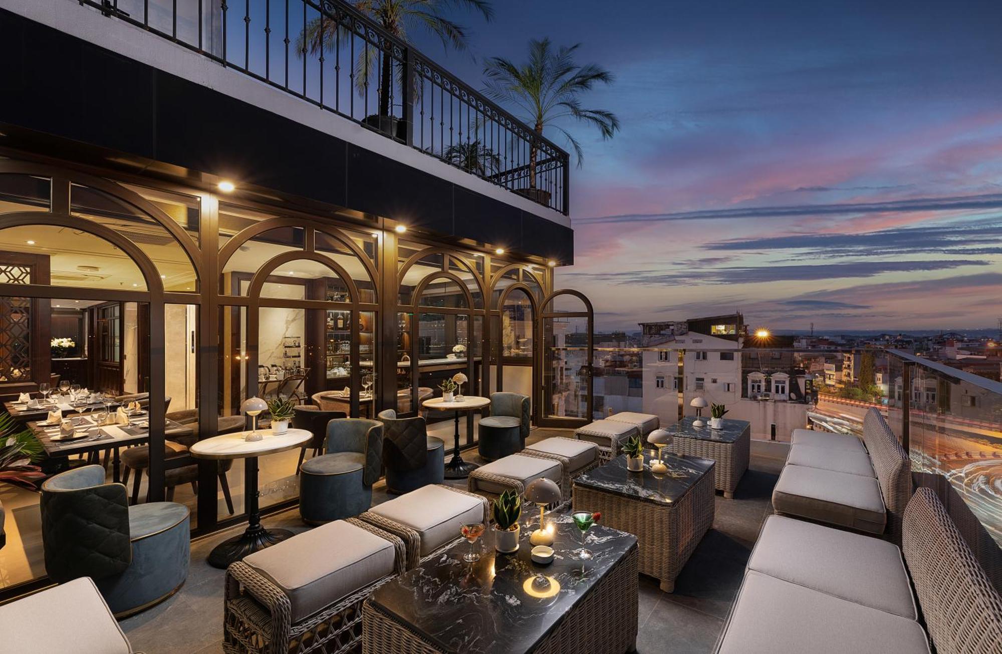 Отель The Q Boutique 4*